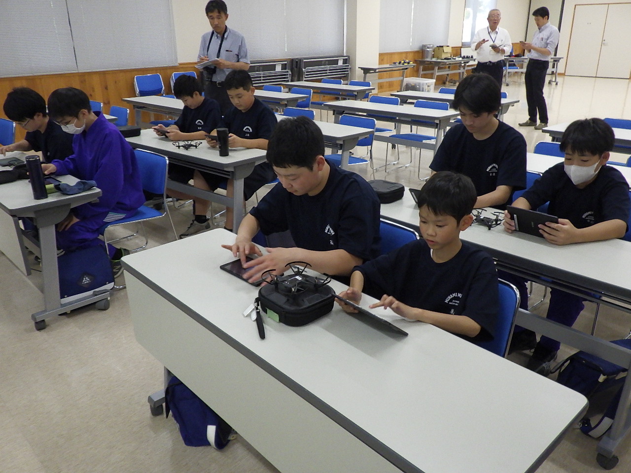 南箕輪中科学技術部のみなさんとドローン講座を実施しました